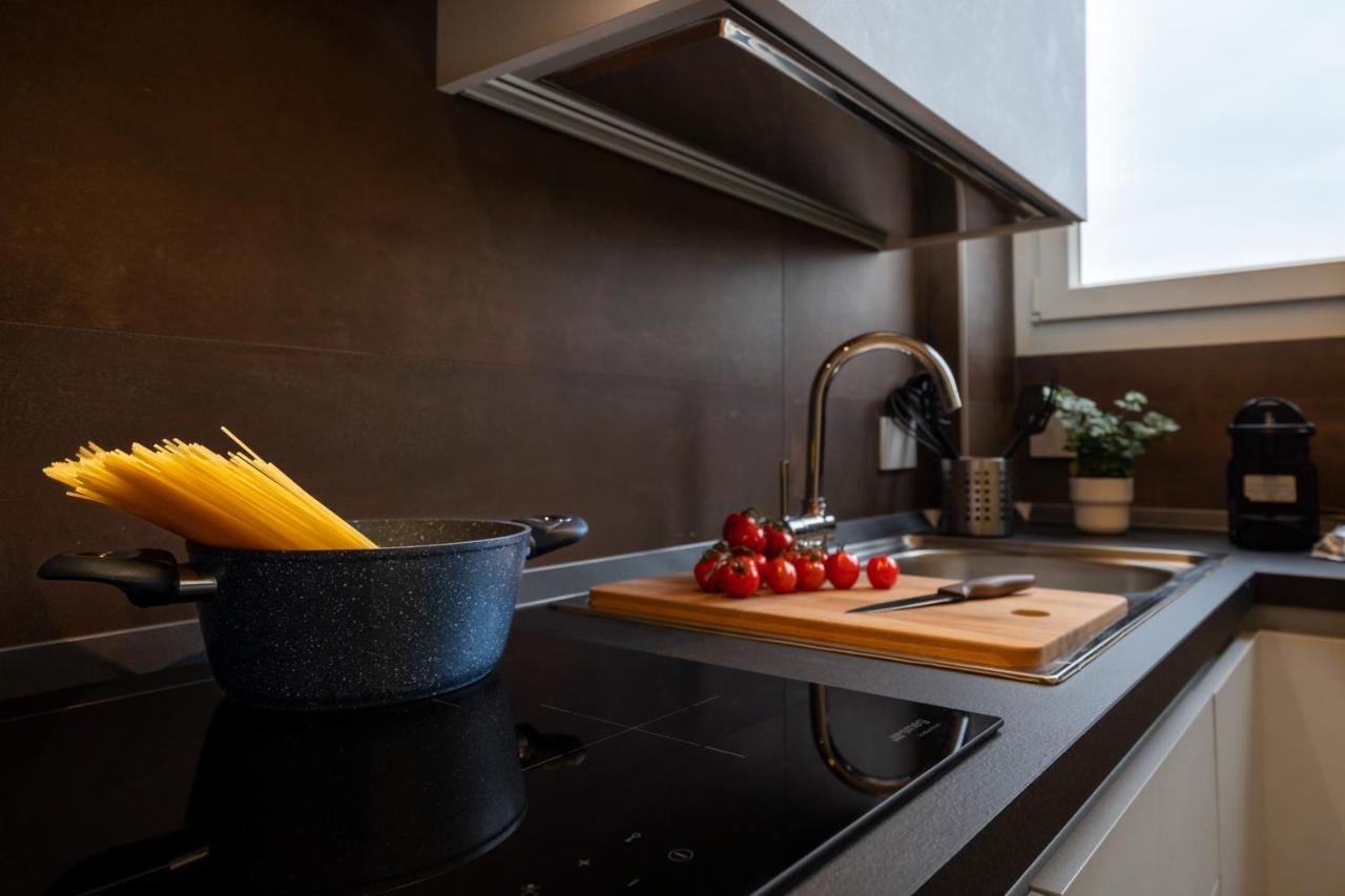 Appartamenti Vista Mole, Centro A 15 Min - Luxury Suites & Fast Wifi Turin Luaran gambar