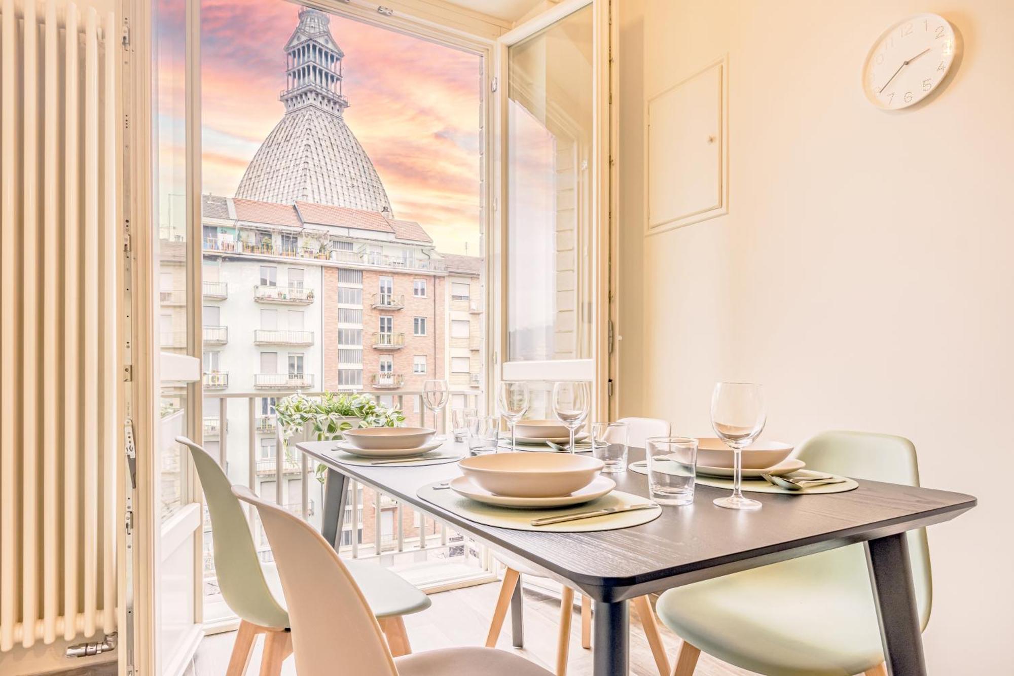 Appartamenti Vista Mole, Centro A 15 Min - Luxury Suites & Fast Wifi Turin Luaran gambar