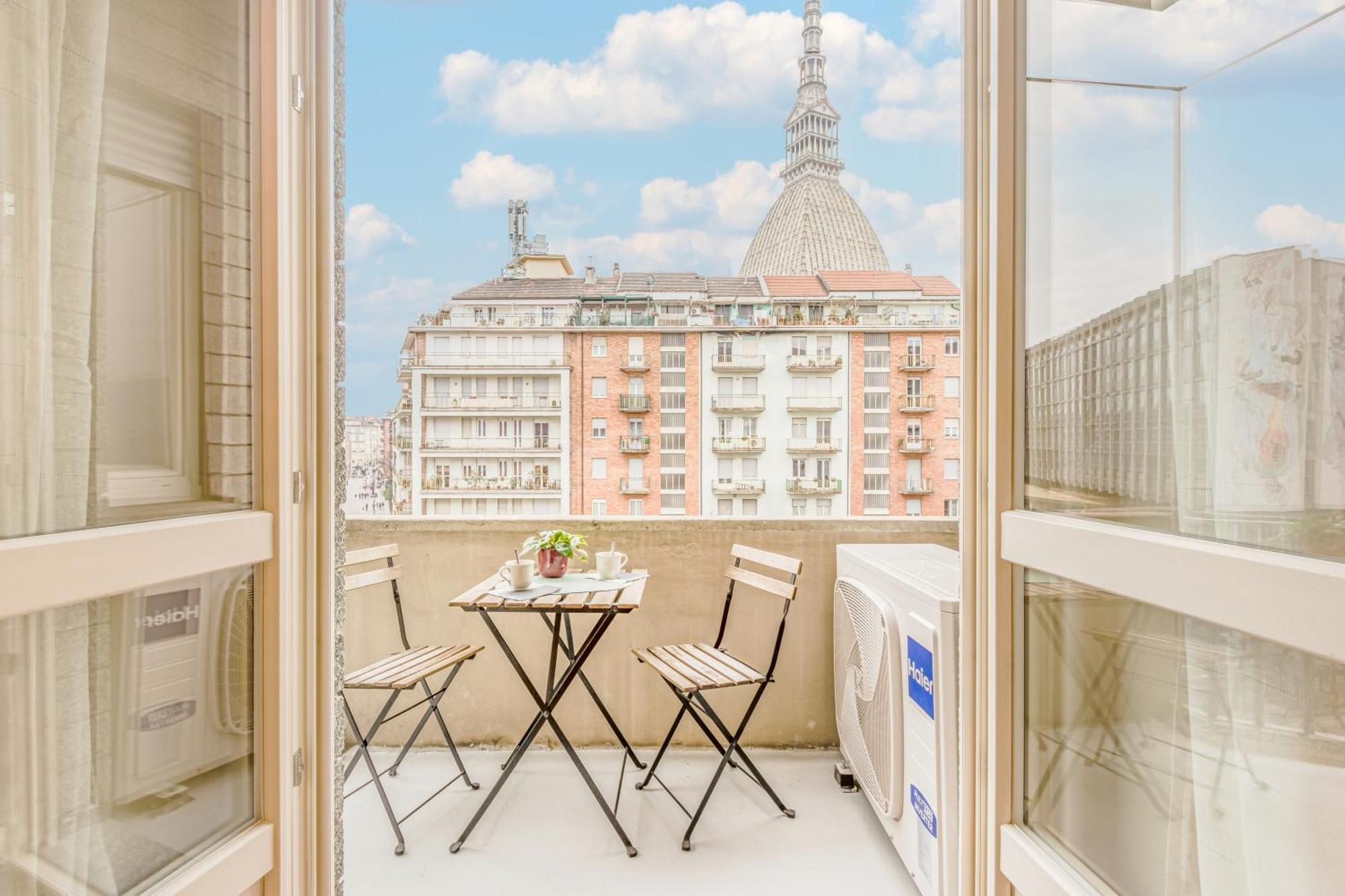 Appartamenti Vista Mole, Centro A 15 Min - Luxury Suites & Fast Wifi Turin Luaran gambar